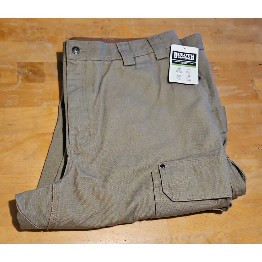 NWT Duluth Trading Co Mens Fire Hose Relaxed Fit Cargo Work Pants 46×30 Khaki